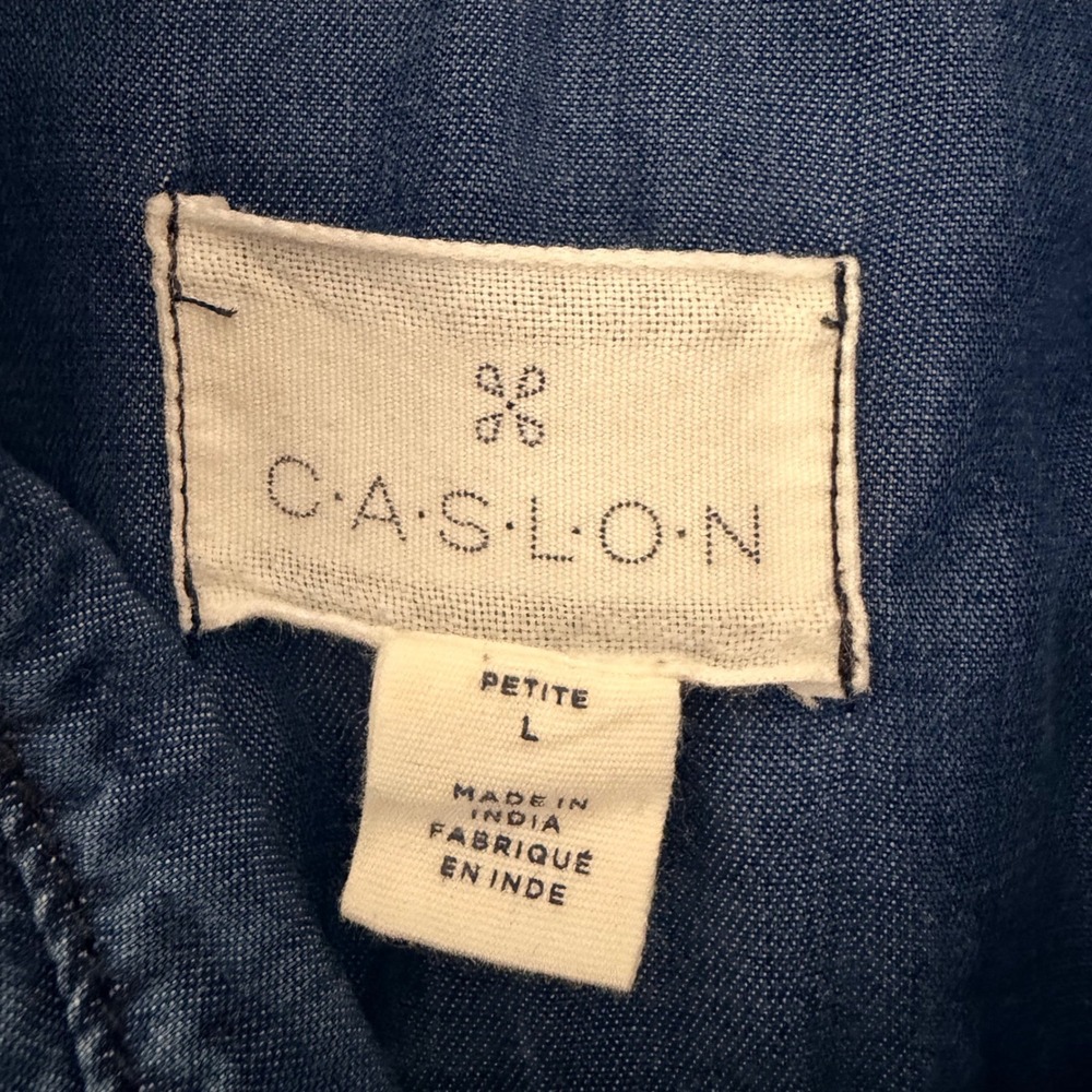 Caslon Womens Petite Large Blue Denim Classic Chambray Button Down Shirt Casual - Picture 5 of 7